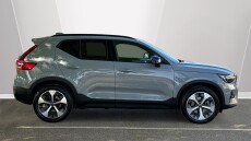 Volvo XC40 2.0 B4P Plus Dark 5dr Auto Petrol Estate